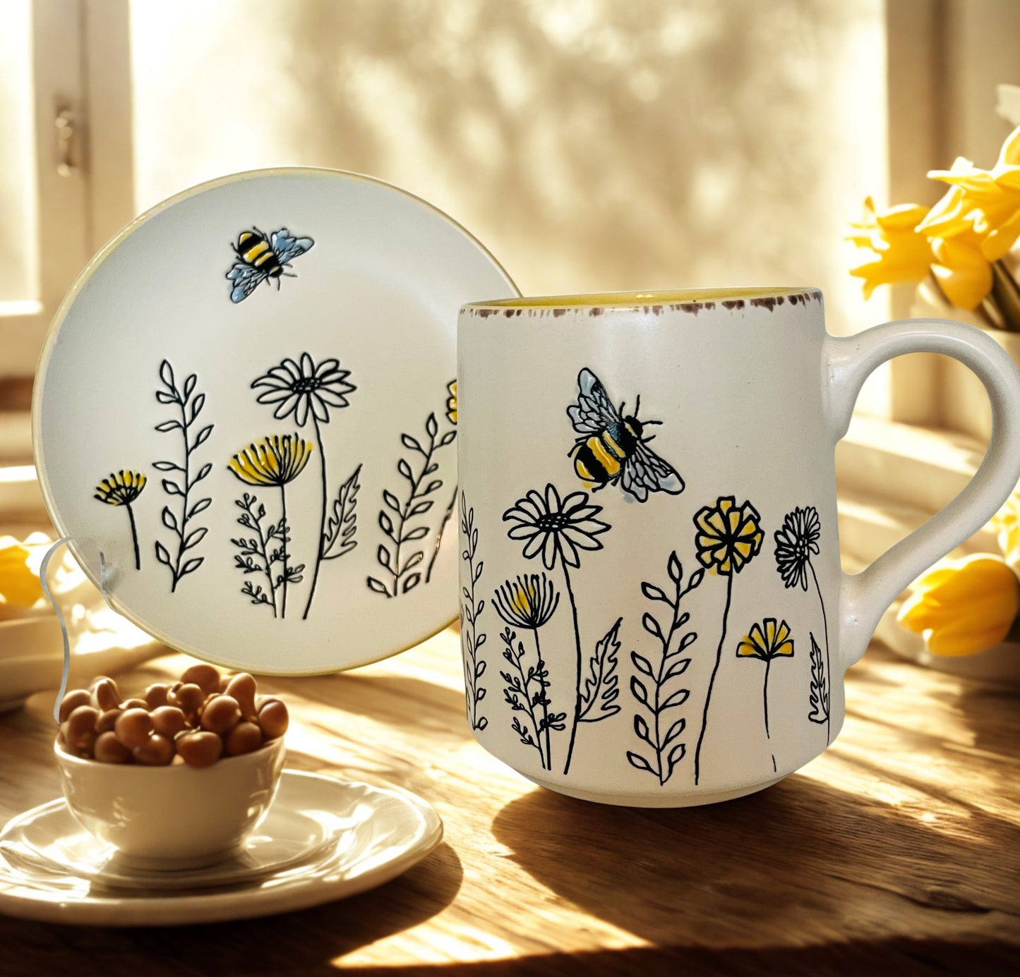 Happy Bumblebee Flower Mug With Matching Tea Plate