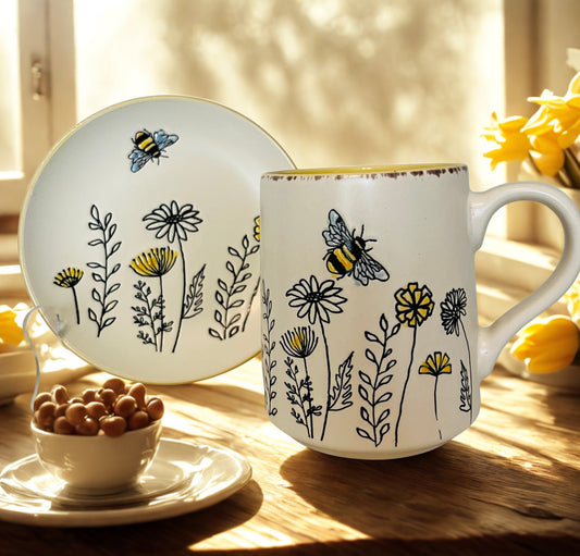 Happy Bumblebee Flower Mug With Matching Tea Plate